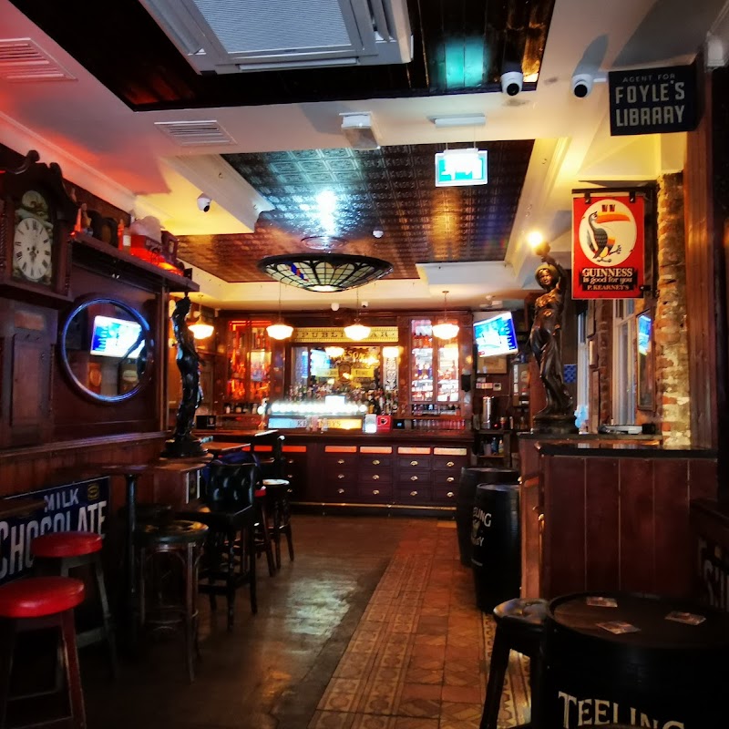 Peadar Kearney's Pub