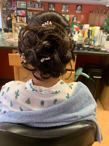 Beauty Salon «Hollywood Beauty Salon & Supplies», reviews and photos, 528 W Chapman Ave, Orange, CA 92868, USA