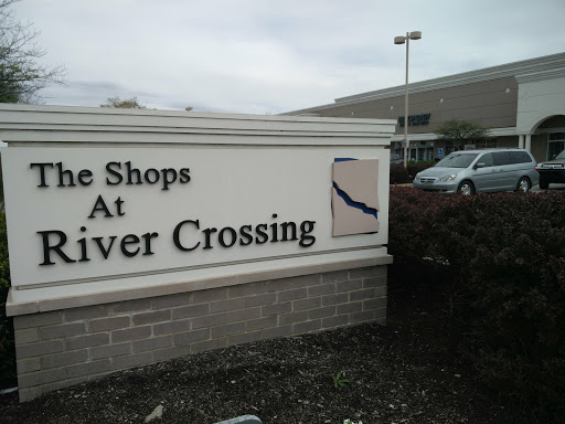 Shopping Mall «The Shops at River Crossing», reviews and photos, 8605 River Crossing Blvd, Indianapolis, IN 46240, USA