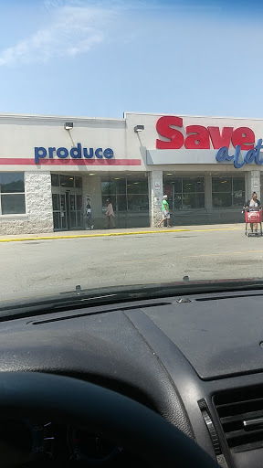 Grocery Store «Save-A-Lot», reviews and photos, 7240 S Stony Island Ave, Chicago, IL 60649, USA