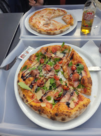 Plats et boissons du Pizzeria Pizza Mama à Meylan - n°1