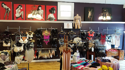 Lingerie Store «Suelto Lingerie Boutique», reviews and photos, 23 S Tracy Ave, Bozeman, MT 59715, USA