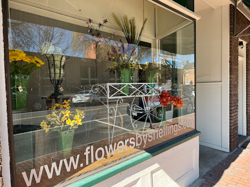 Florist «Flowers By Snellings», reviews and photos, 23 N Braddock St, Winchester, VA 22601, USA