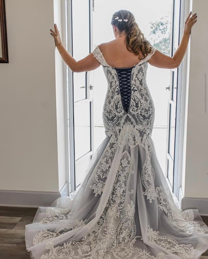 Bridal Shop «Allettante Bellezza Bridal and Designer Gowns», reviews and photos, 2325 SE Federal Hwy, Stuart, FL 34994, USA