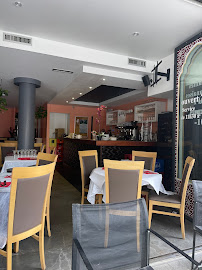 Atmosphère du Restaurant indien halal RAJPOOT Saint-Maur Restaurant à Saint-Maur-des-Fossés - n°1