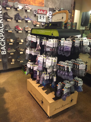 Outdoor Sports Store «Eastern Mountain Sports», reviews and photos, 3349 Monroe Ave, Rochester, NY 14618, USA