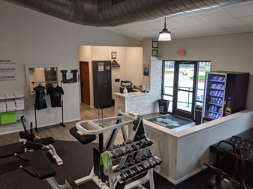 Health Club «Utopia Fitness & Tanning», reviews and photos, 703 E Broad St, Mansfield, TX 76063, USA