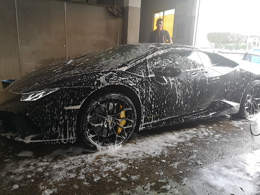 Lavado de coches La Balaguera en Valencia, Valencia