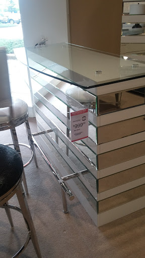 Furniture Store «Value City Furniture», reviews and photos, 3355 Mall Loop Dr, Joliet, IL 60431, USA