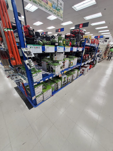 Hardware Store «Harbor Freight Tools», reviews and photos, 7600 la Crosse Ave, Burbank, IL 60459, USA