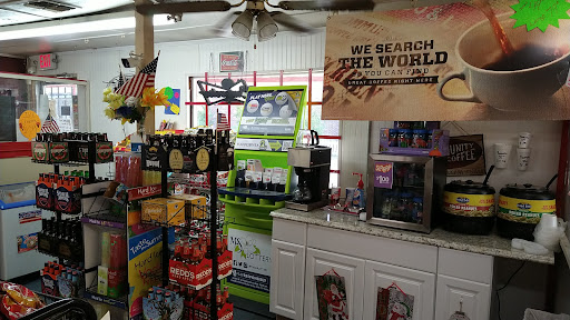 Tobacco Shop «Tobacco & Beer Discount House», reviews and photos, 2328 Pass Rd, Biloxi, MS 39531, USA