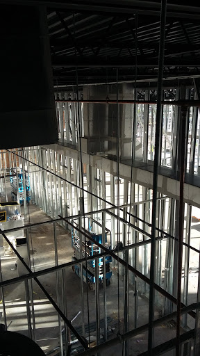 Used Car Dealer «Fields BMW of Daytona», reviews and photos, 1050 N Tomoka Farms Rd, Daytona Beach, FL 32124, USA