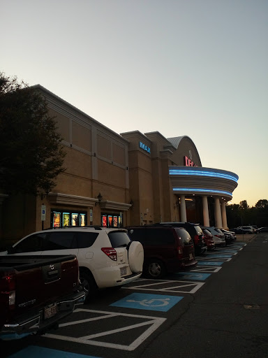 Movie Theater «Regal Cinemas Stonecrest at Piper Glen 22 & IMAX», reviews and photos, 7824 Rea Rd, Charlotte, NC 28277, USA