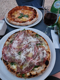 Plats et boissons du Pizzeria La Piazza à Beuvron-en-Auge - n°3