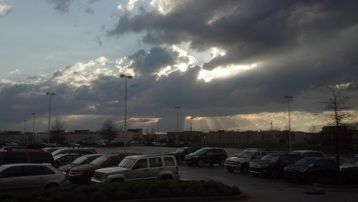 Movie Theater «Regal Cinemas New Albany 16», reviews and photos, 300 Professional Ct, New Albany, IN 47150, USA