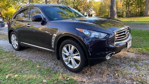 Infiniti Dealer «Plaza Infiniti», reviews and photos, 755 N New Ballas Rd, Creve Coeur, MO 63141, USA