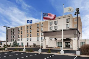 Holiday Inn Express & Suites Providence-Woonsocket, an IHG Hotel image