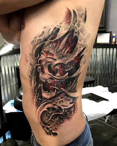 Tattoo Shop «Art Explosion Tattoos», reviews and photos, 5130 S Dale Mabry Hwy #108, Tampa, FL 33611, USA