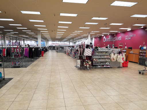Clothing Store «Burlington Coat Factory», reviews and photos, 833 Lancaster Dr NE, Salem, OR 97301, USA