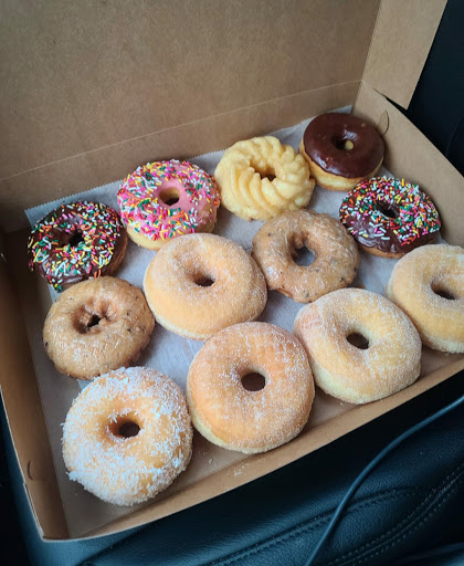 Donut Shop «Pop Donuts», reviews and photos, 297 Andover St, Lawrence, MA 01843, USA