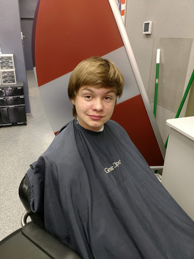 Hair Salon «Great Clips», reviews and photos, 1096 Oro Dam Blvd E c, Oroville, CA 95965, USA