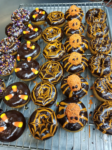 Donut Shop «Yum Yum Donuts», reviews and photos, 2628 Pico Blvd, Santa Monica, CA 90405, USA