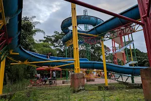 Parque Acuatico Loreto. image