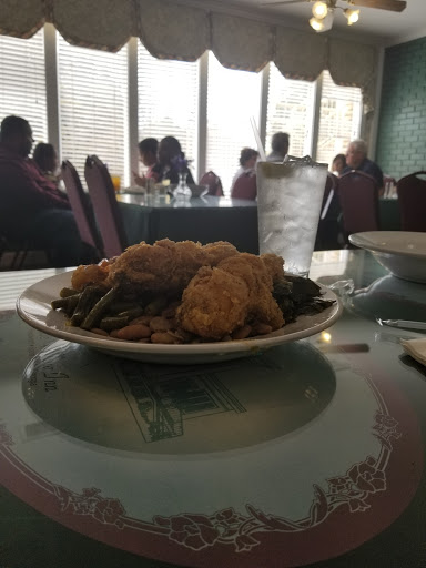 Southern Restaurant (US) «Blue Willow Inn Restaurant & Gift Shop», reviews and photos, 294 N Cherokee Rd, Social Circle, GA 30025, USA
