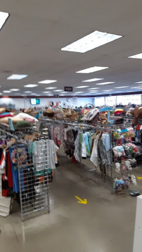 Thrift Store «3 Way Thrift Store Inc», reviews and photos, 10152 Central Ave, Montclair, CA 91763, USA