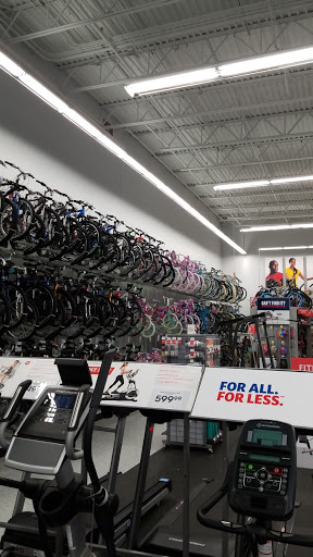 Sporting Goods Store «Academy Sports + Outdoors», reviews and photos, 14260 Manchester Rd, Manchester, MO 63011, USA