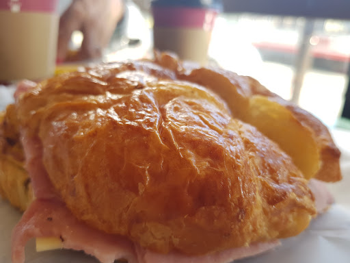 Donut Shop «Happy Donuts», reviews and photos, 3801 24th St, San Francisco, CA 94114, USA