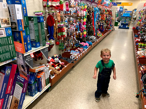 Pet Supply Store «PetSmart», reviews and photos, 3096 N Eastman Rd, Longview, TX 75605, USA