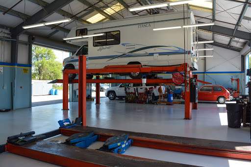 Auto Repair Shop «Drive Rite Auto Repair, Inc. - Bosch Car Service», reviews and photos, 9674 Old Redwood Hwy, Windsor, CA 95492, USA