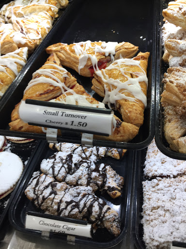 Supermarket «King Kullen», reviews and photos, 77 Forest Ave, Glen Cove, NY 11542, USA