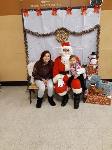 Pet Supply Store «PetSmart», reviews and photos, 443 N Rolling Meadows Dr, Fond du Lac, WI 54937, USA