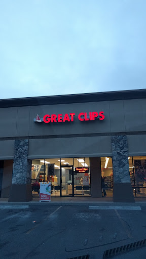 Hair Salon «Great Clips», reviews and photos, 310 N Marketplace Dr, Centerville, UT 84014, USA