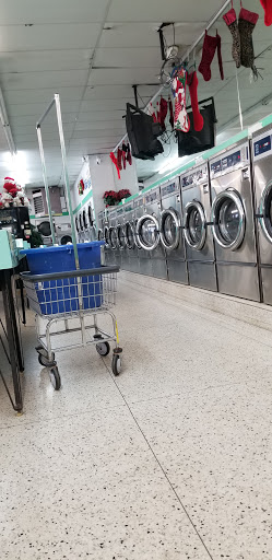 Laundromat «Tubs & Tumbler Coin Laundry & Dry Cleaning Service», reviews and photos, 3680 Elizabeth St, Wayne, MI 48184, USA