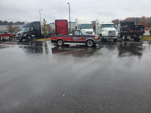 Truck dealer Chesapeake