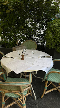 Atmosphère du Restaurant français Amourette Passy Tour Eiffel à Paris - n°19