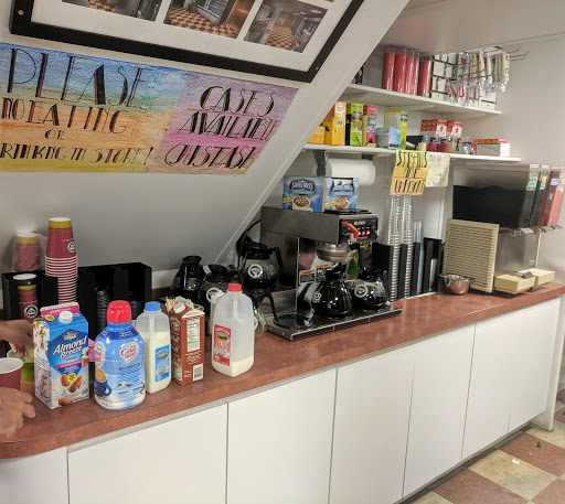 Grocery Store «Seaview Market Inc», reviews and photos, 20 Duneway Ave, Ocean Beach, NY 11770, USA