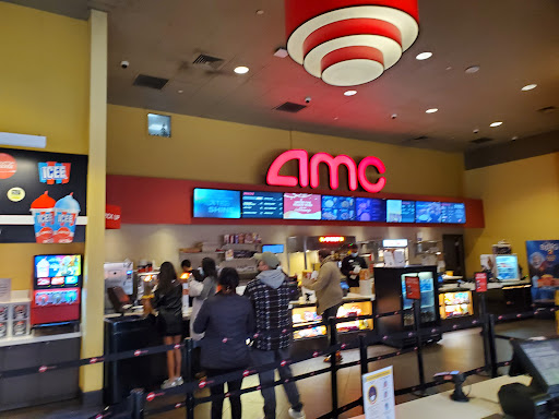 Movie Theater «AMC Fallbrook 7», reviews and photos, 6731 Fallbrook Ave, West Hills, CA 91307, USA