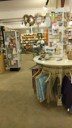 Thrift Store «Re-Uzit Shop of New Holland», reviews and photos, 707 W Main St, New Holland, PA 17557, USA