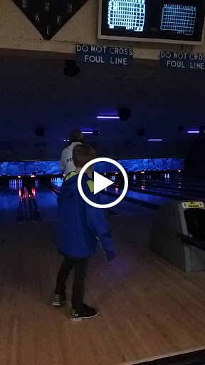 Bowling Alley «Peach Bowl Bowling Lanes», reviews and photos, 14515 E Wade Hampton Blvd, Greer, SC 29651, USA