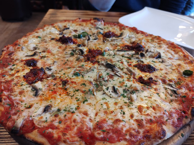 Adria Pizzeria & Cafeteria - Oxford