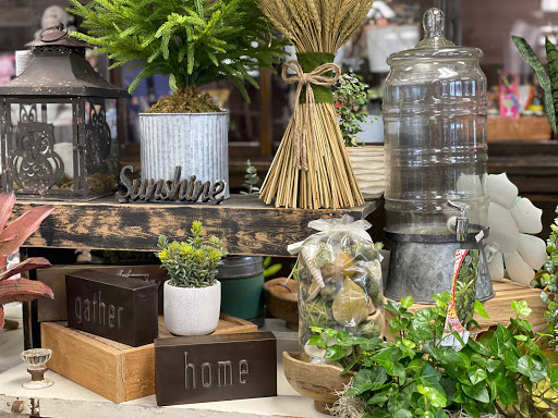 Florist «Petals To Go», reviews and photos, 1515 N Walnut Ave, New Braunfels, TX 78130, USA