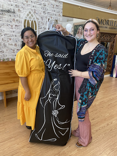 Bridal Shop «Bridal Connection», reviews and photos, 923 N Loop 1604 E #108, San Antonio, TX 78232, USA