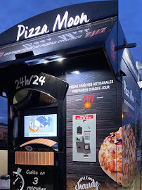 Pizza du Pizzas à emporter Distributeur Pizza Moon à Montauban - n°1