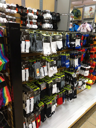 Sporting Goods Store «SCHEELS», reviews and photos, 1850 Adams St, Mankato, MN 56001, USA