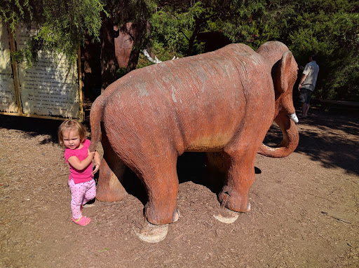 Amusement Center «Dinosaur World», reviews and photos, 711 Mammoth Cave Rd, Cave City, KY 42127, USA