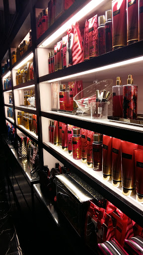 Shopping Mall «Short Pump Town Center», reviews and photos, 11800 W Broad St, Richmond, VA 23233, USA